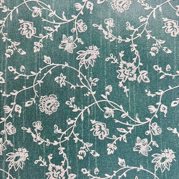 Green/Cream Leaf Shower Curtain - Picture 4 of 7